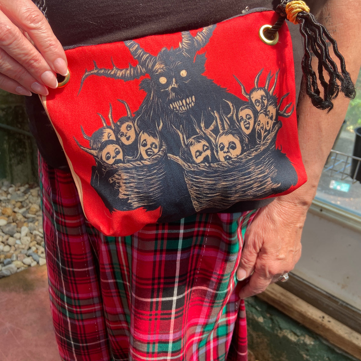 FABULOUS BOUTIQUE SHOULDER BAGS