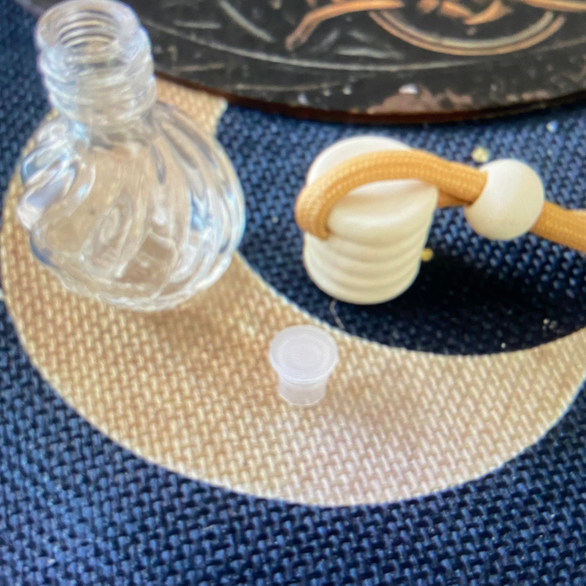LUCKY SPELL BOTTLE BAG CHARMS