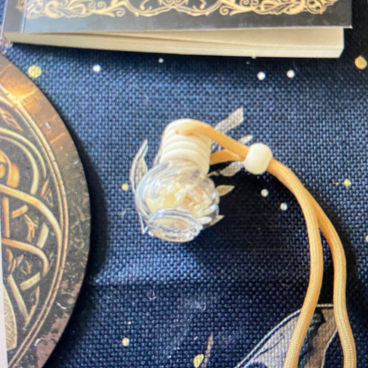 LUCKY SPELL BOTTLE BAG CHARMS