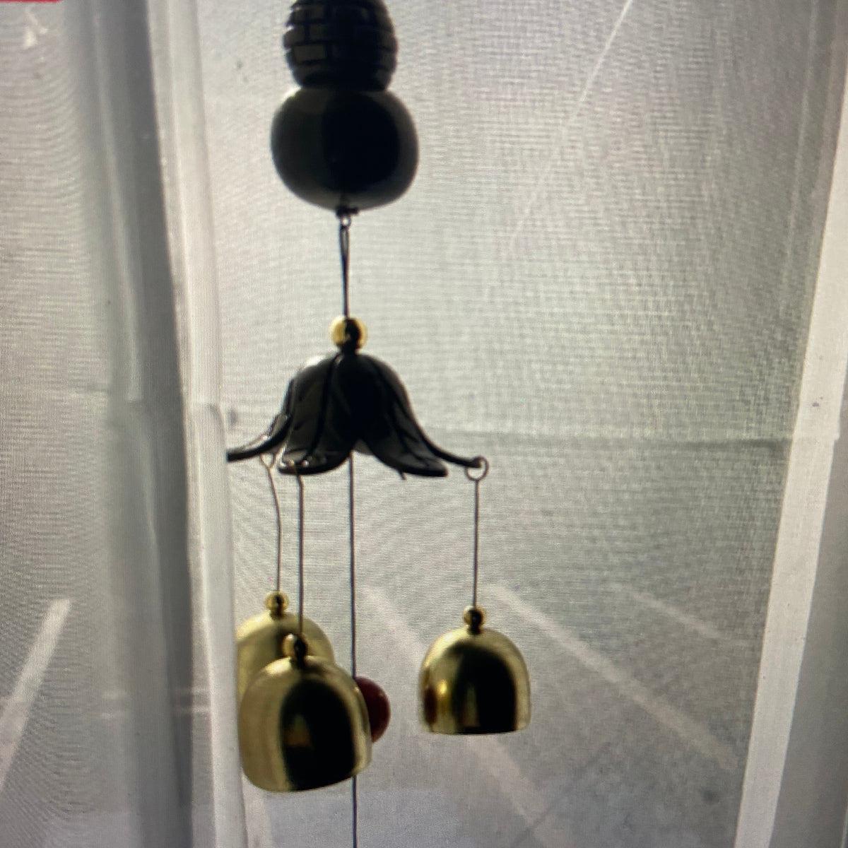 GENTLE & GRACEFUL BRASS WIND CHIMES