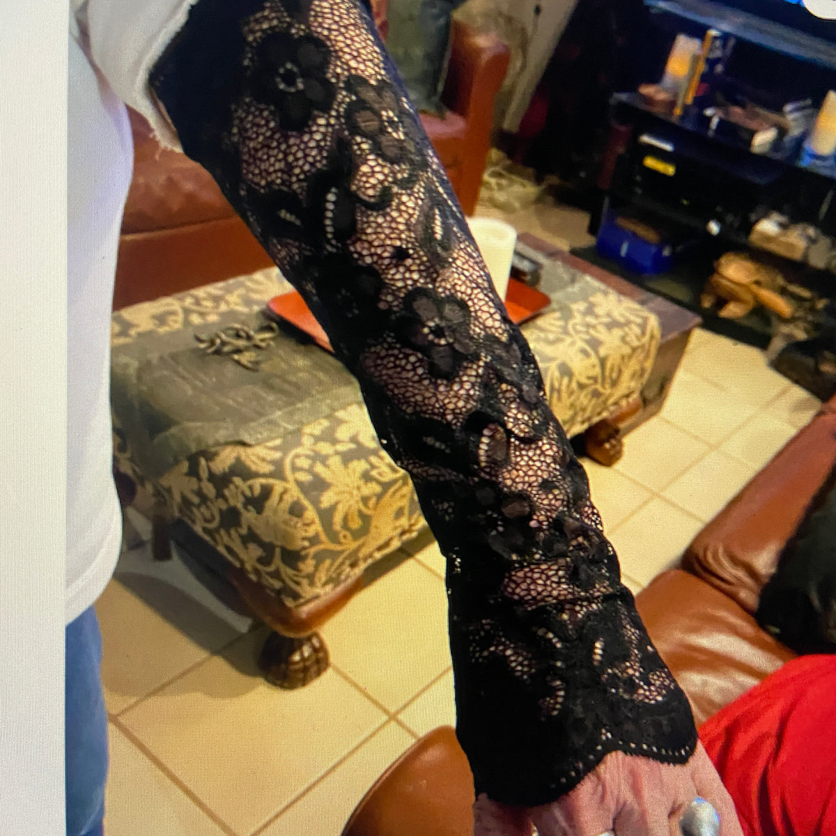 Gothic Black Stretch Lace Sleeves – Wrist to Elbow | Dark Elegance for Every Day