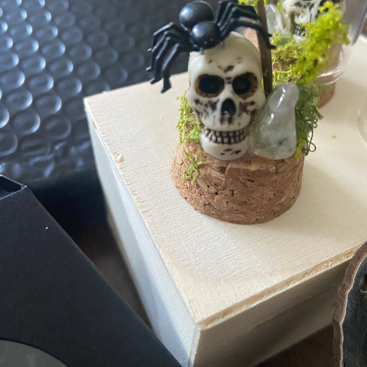 Miniature Skull & Spider Cloche – Haunted Gothic Terrarium Dome | S.O.P.H.