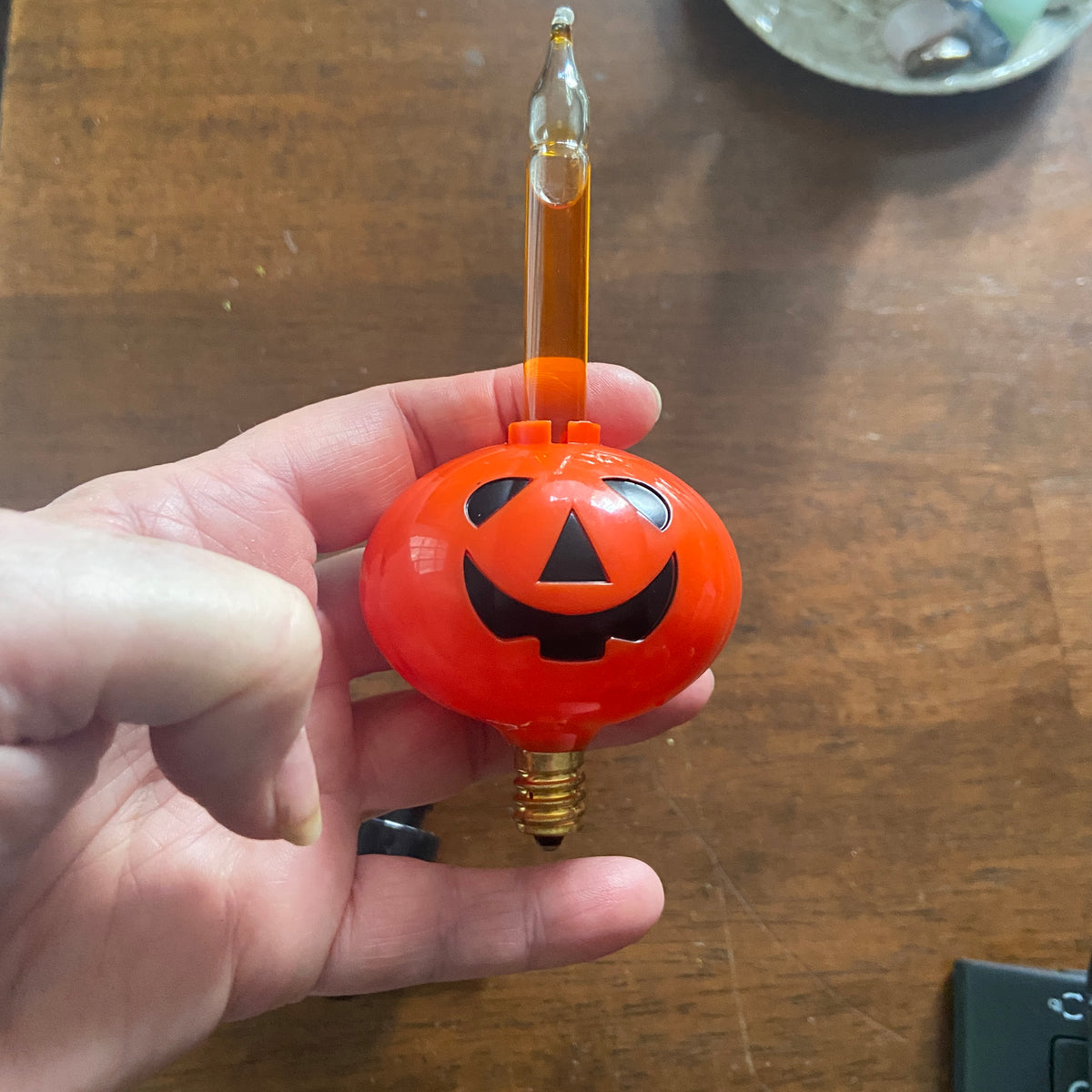 Jack O' Bubble Night Light – Mesmerizing Halloween Pumpkin Lamp | Oddly Satisfying Decor