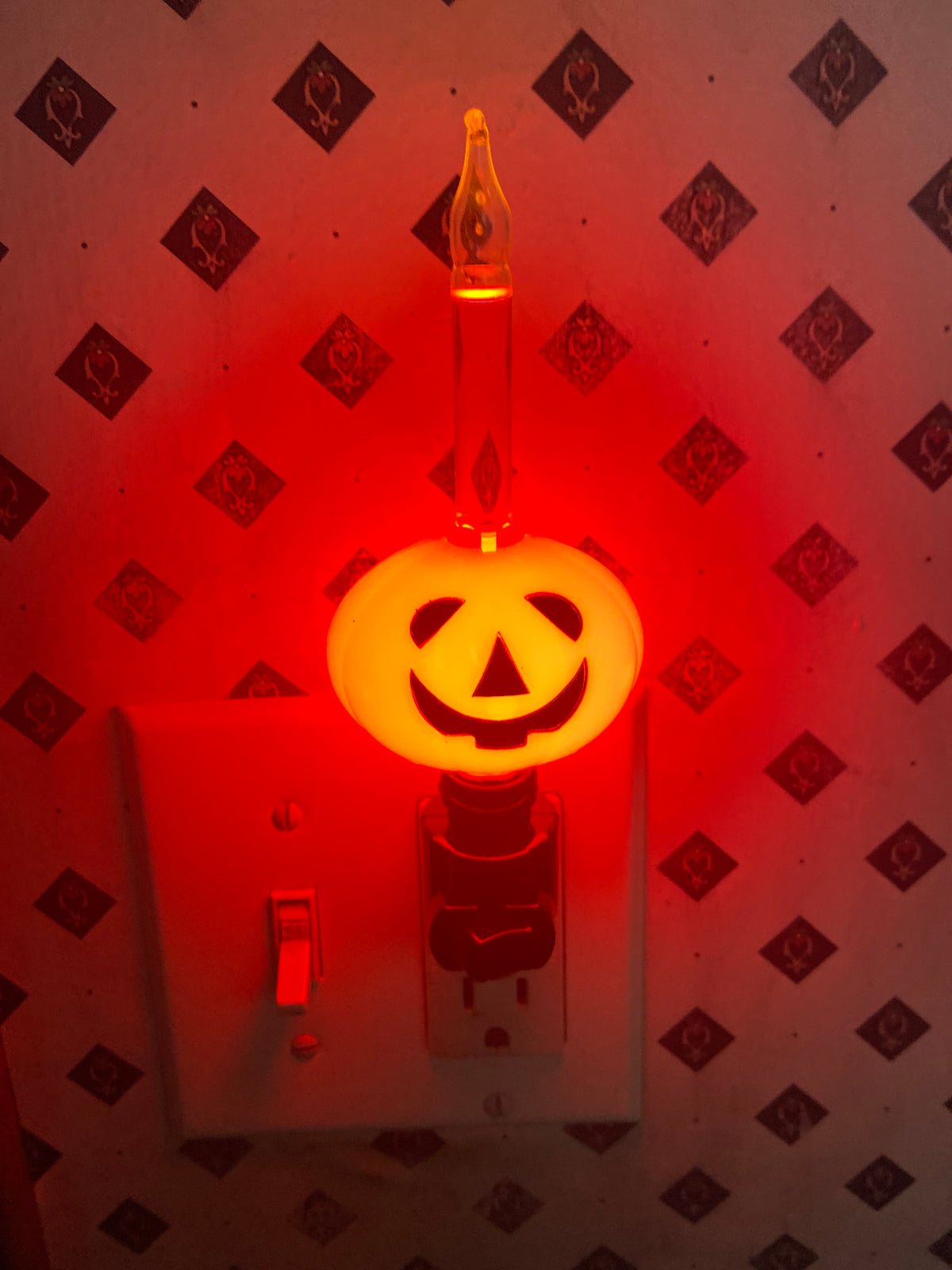 Jack O' Bubble Night Light – Mesmerizing Halloween Pumpkin Lamp | Oddly Satisfying Decor