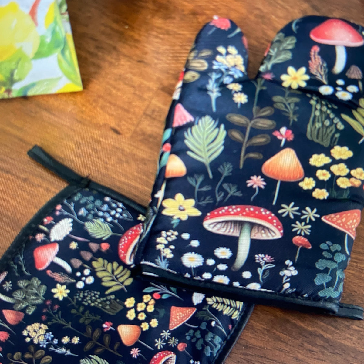 Mushroom Pot Holders Set of Two – Cottagecore Kitchen Gift
