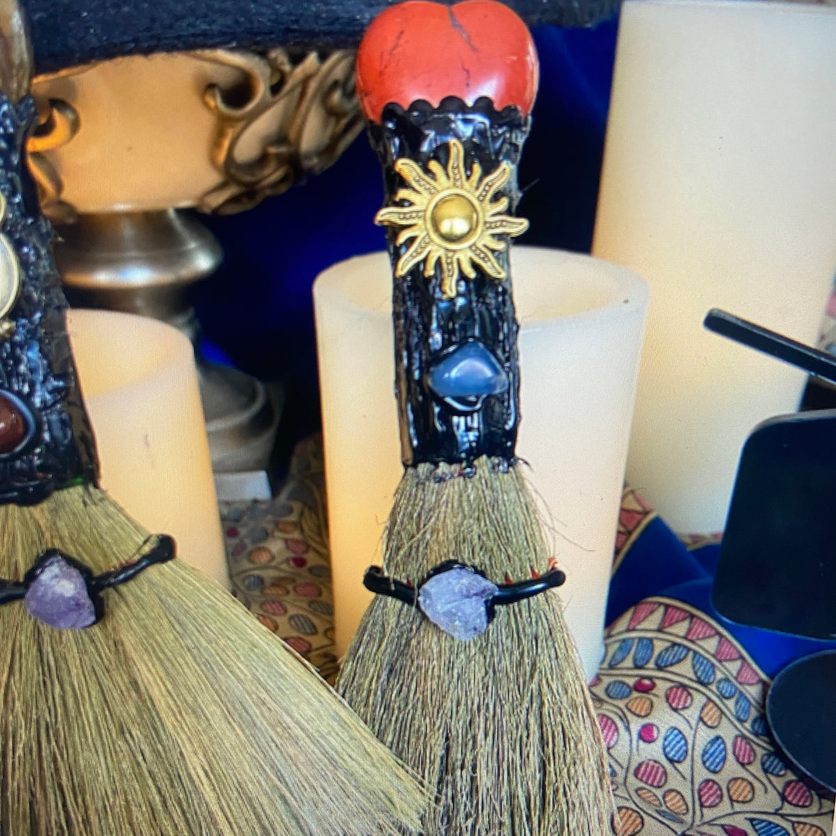 6" Willow Crystal Broom – Miniature Witch Altar & Cleansing Tool