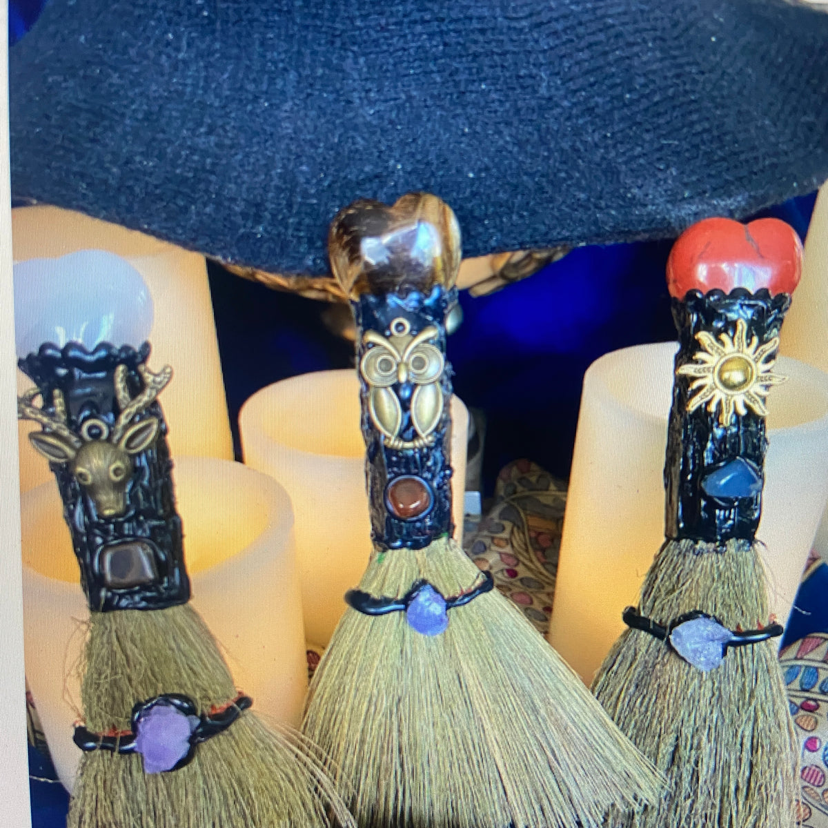 6" Willow Crystal Broom – Miniature Witch Altar & Cleansing Tool