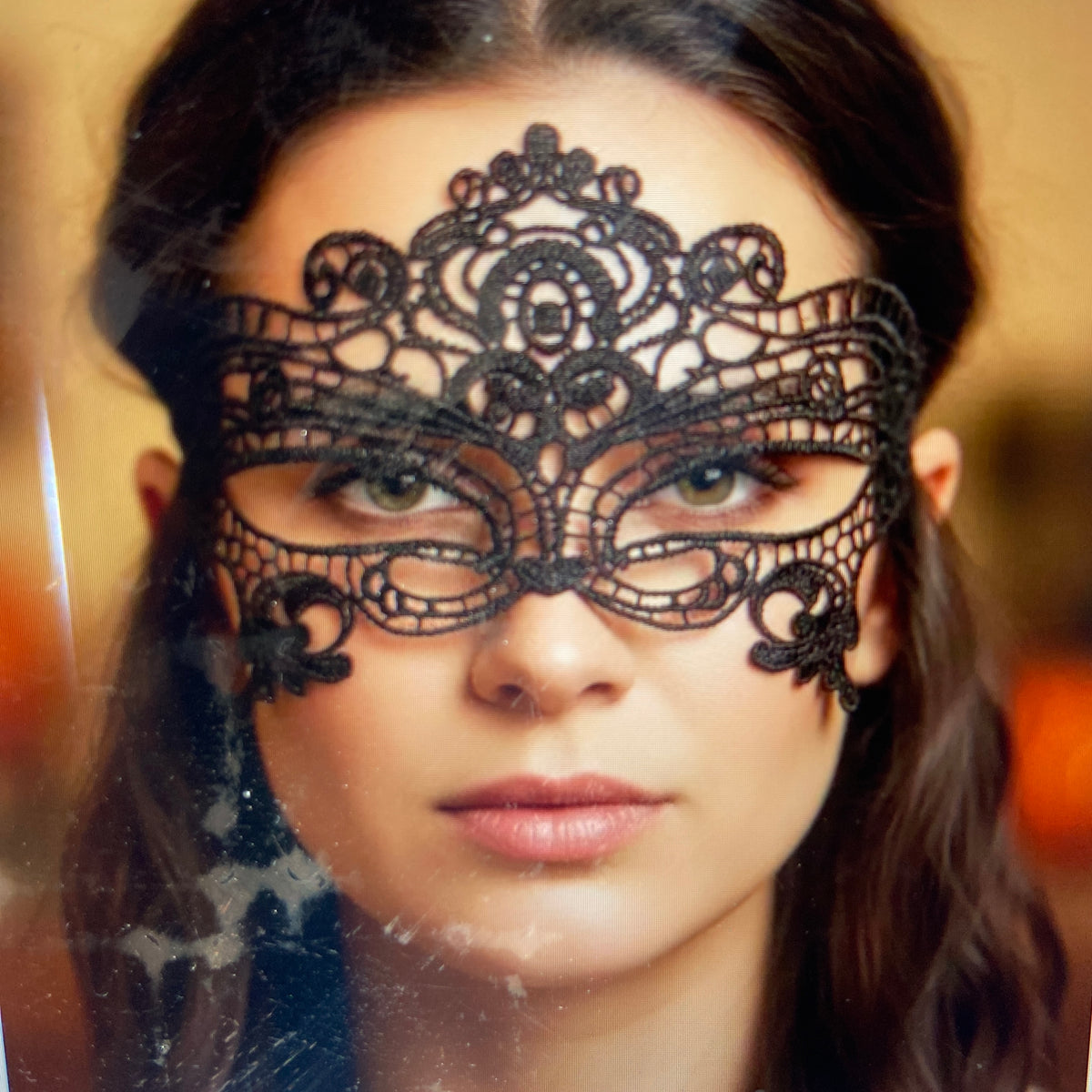 Victorian Lace Mask – Elegant Gothic Masquerade Mask