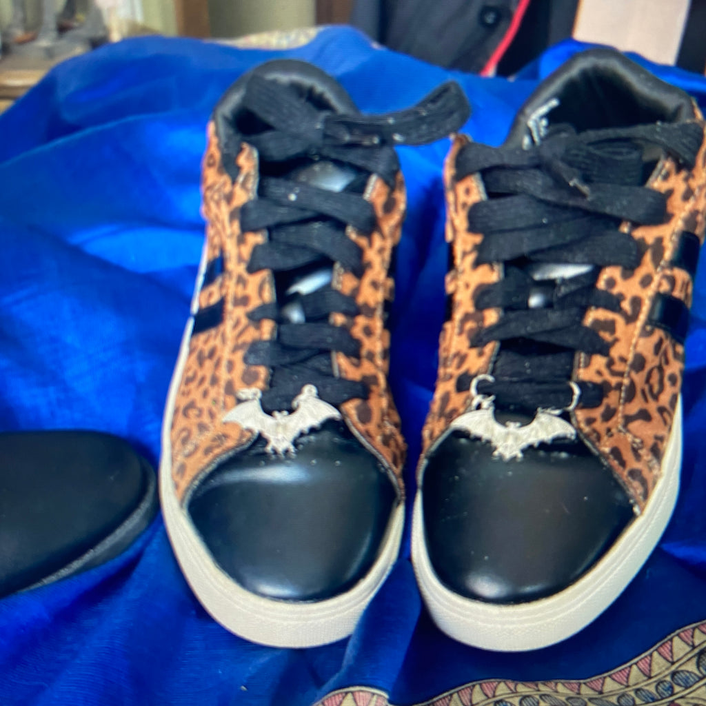 JUST BATS! SHOE CHARMS