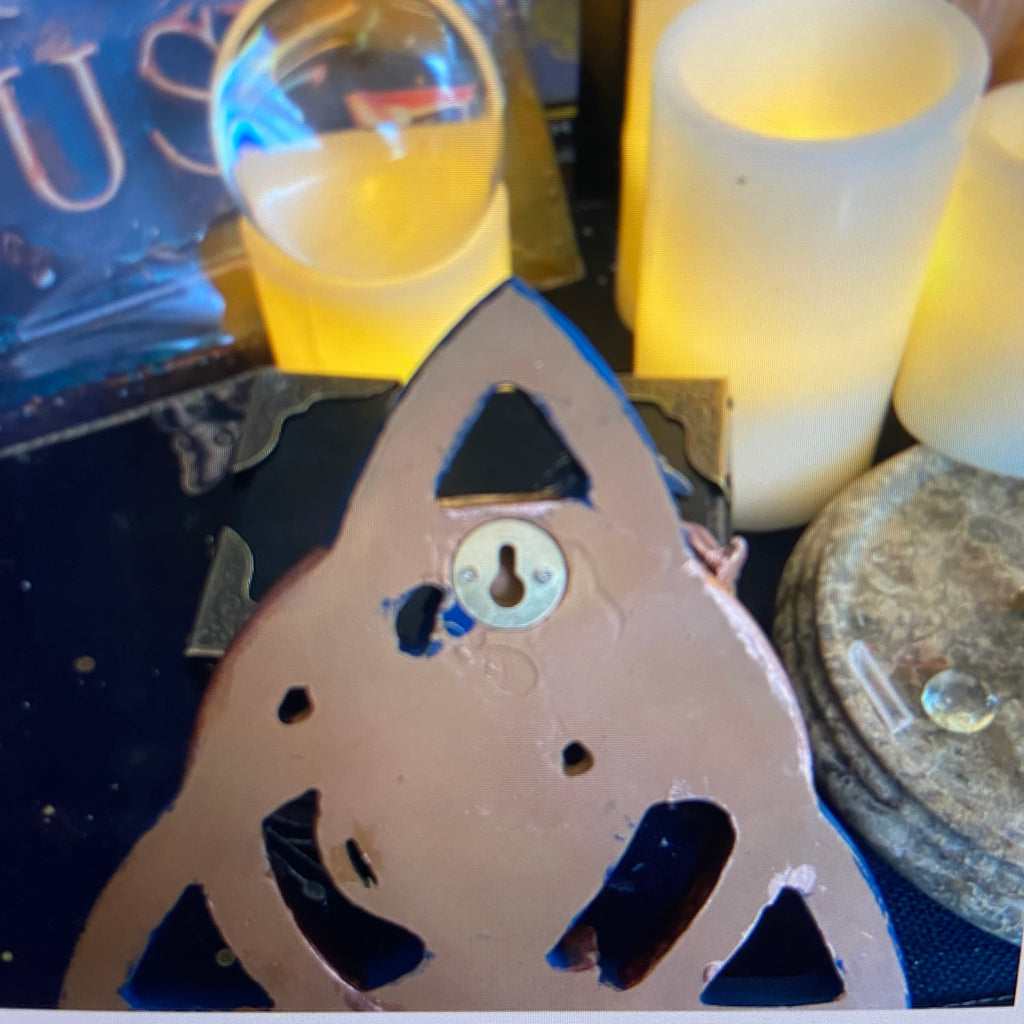 Two Crows on a Celtic Trinity Knot – Viking Norse Pagan Wall Art