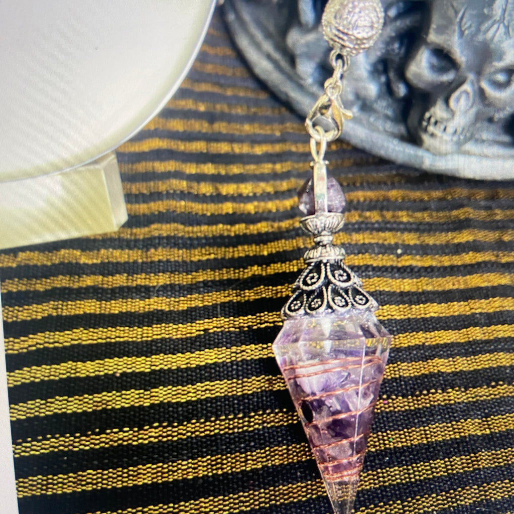 PENDULUMS & DOWSING PLATES DIVINATION BOARDS