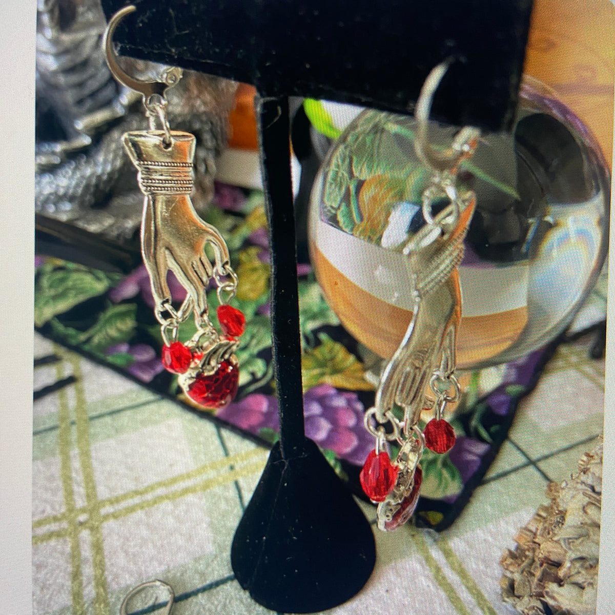 HANDS, HEARTS & GEMS EARRINGS