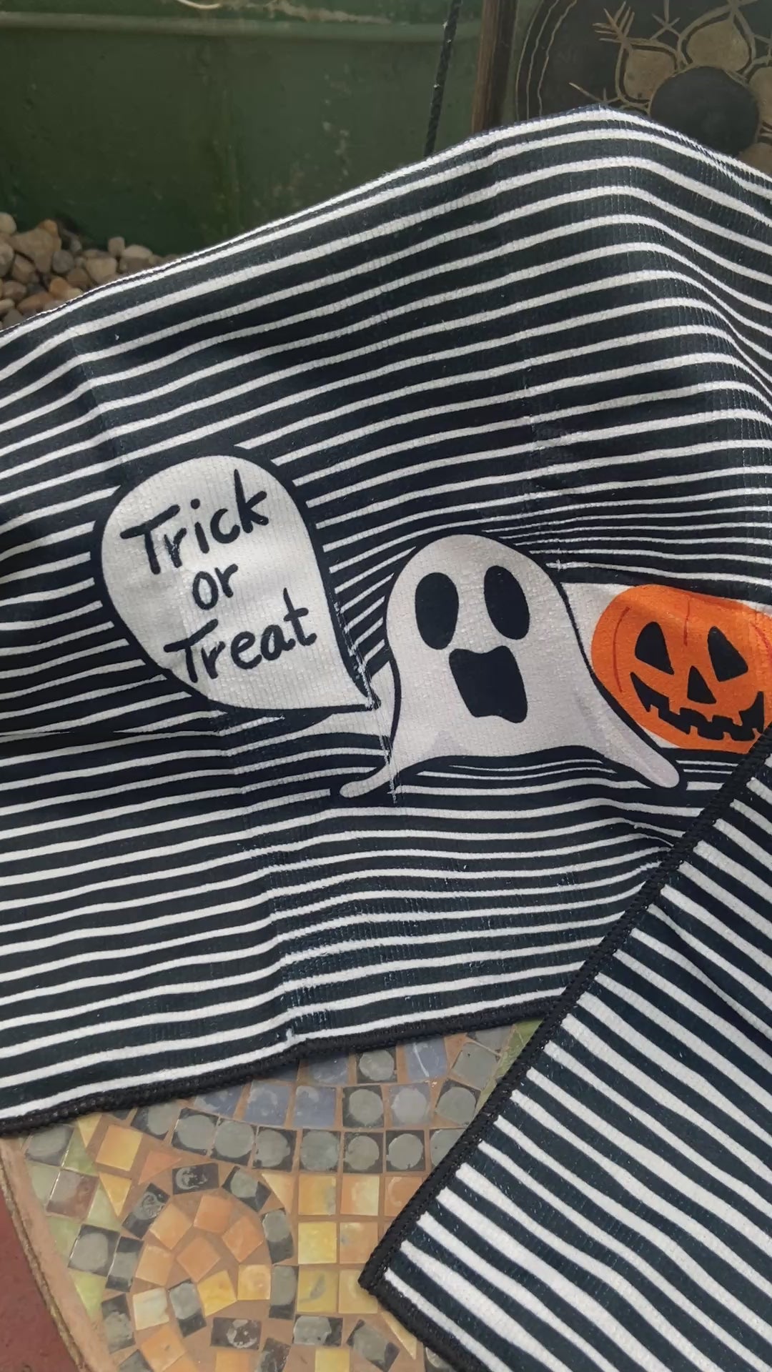 SPOOKY KITCHEN TOWELS