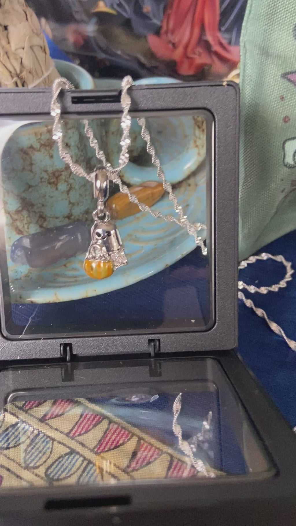FRIENDLY SILVER GHOST PENDENT